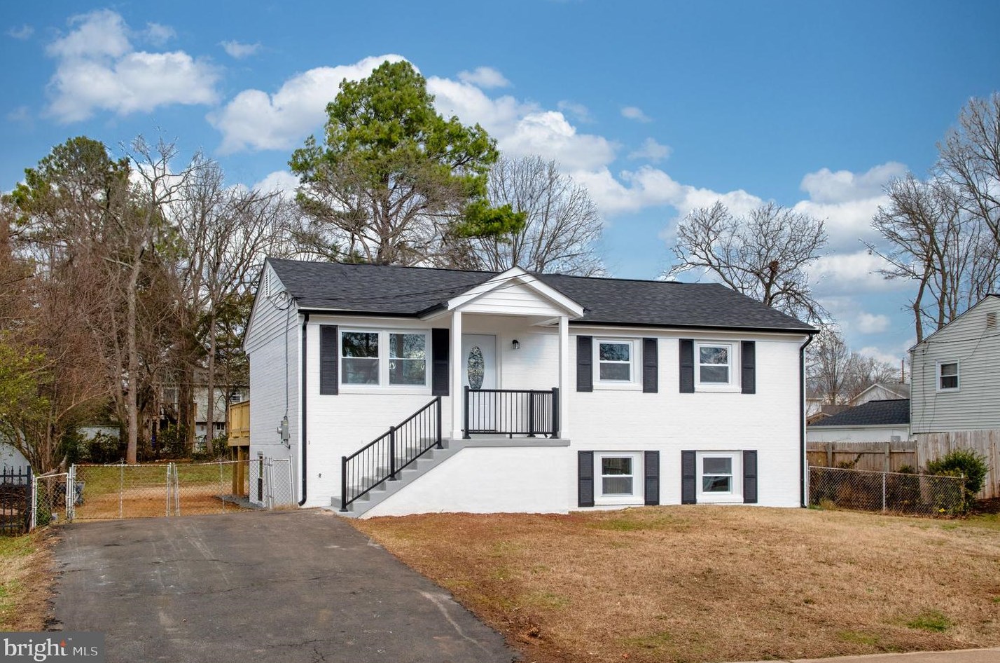 9720 Damascus Dr, Manassas VA  20109-3242 exterior