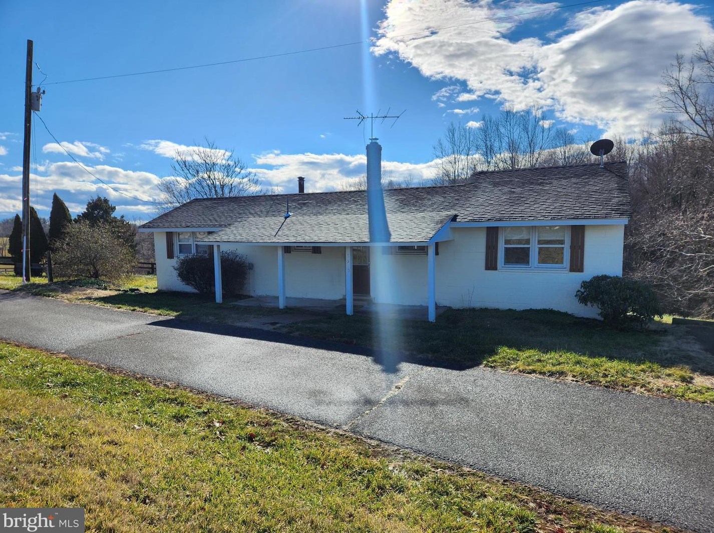 13615 Holly Ridge Ln, Gainesville, VA 20155