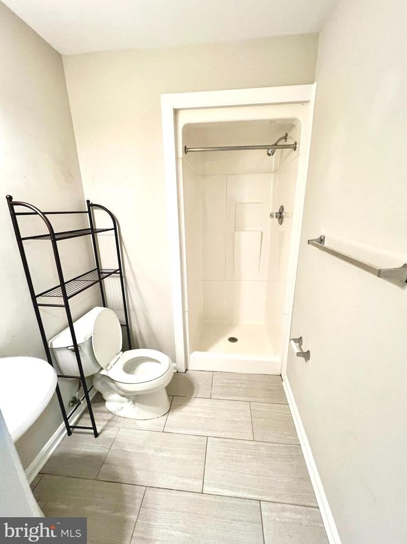 3643 Crosswater Ct, Woodbridge, VA 22192