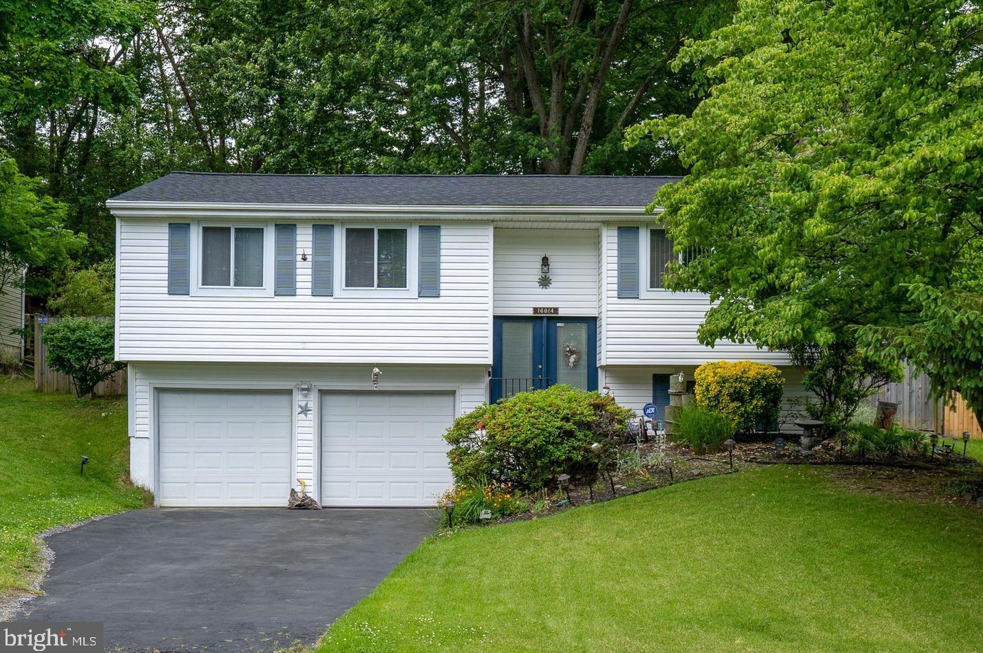 16014 Normandy Ct, Woodbridge, VA 22191