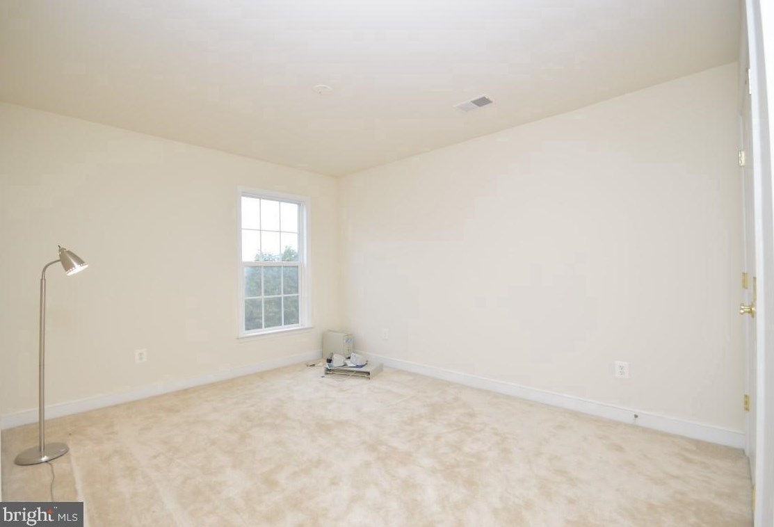 9547 Fintry St, Bristow, VA 20136