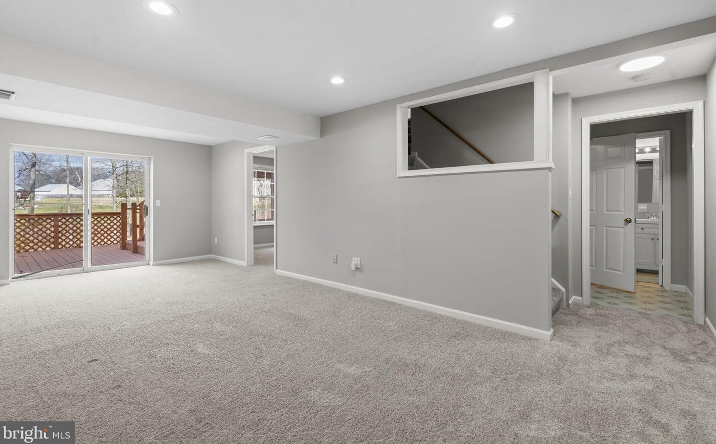 10549 Winged Elm Cir, Manassas VA  20110-2715 exterior