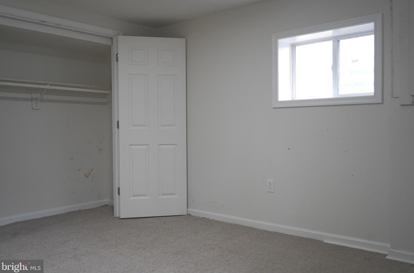 2406 James Madison Hwy, Haymarket VA  20169-1408 exterior