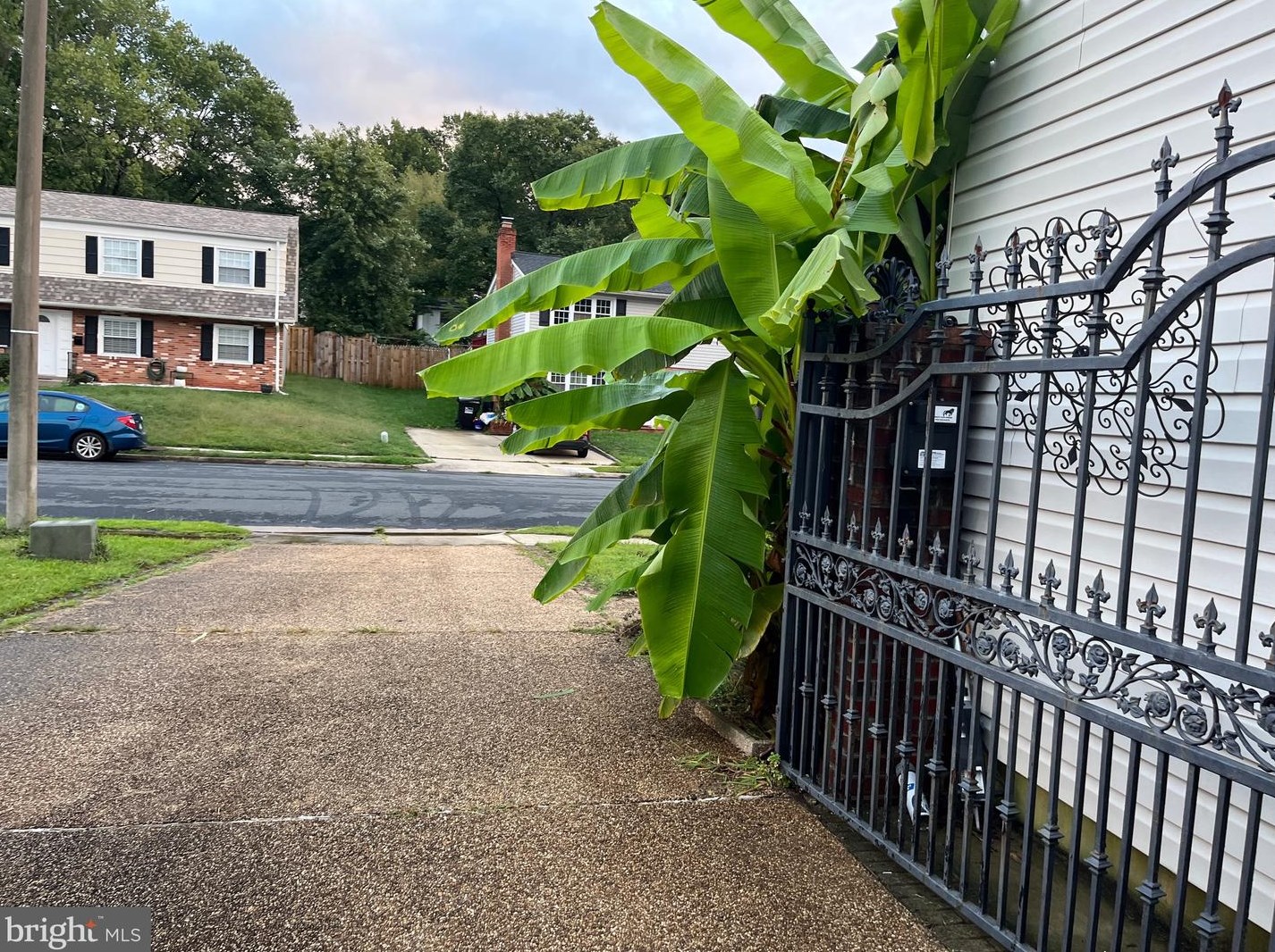 4216 Hemingway Dr, Woodbridge, VA 22193