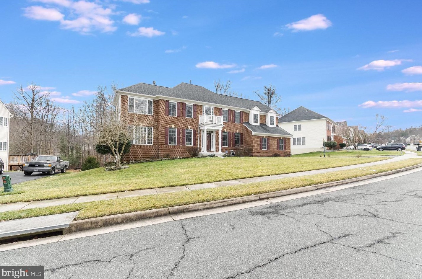 3748 Stonewall Manor Dr, Triangle, VA 22172