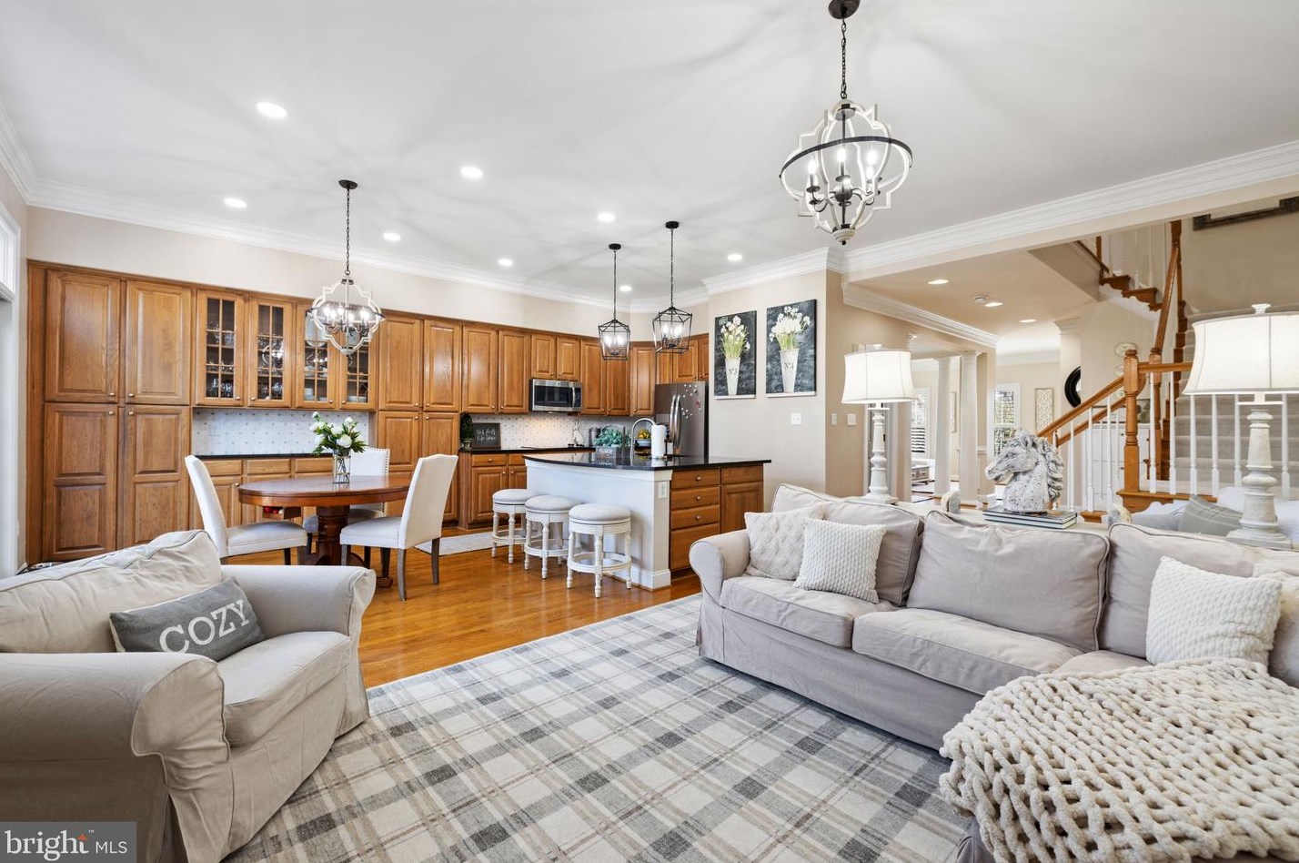8006 Kamehameha Pl, Gainesville, VA 20155
