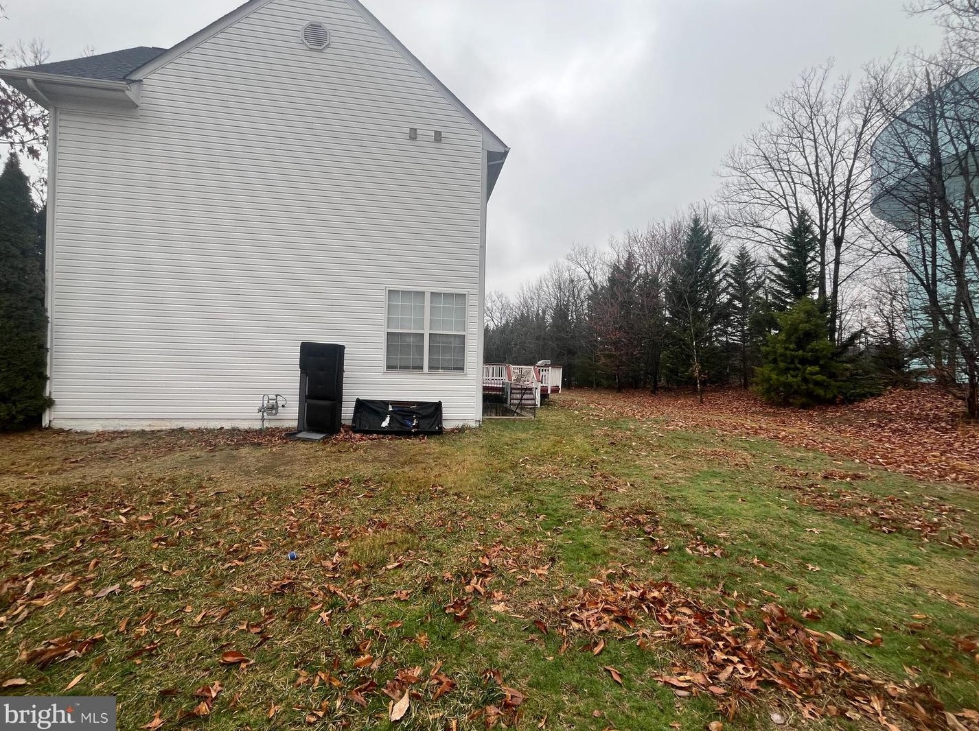 16500 Telescope Ln, Dumfries VA  22026-2194 exterior