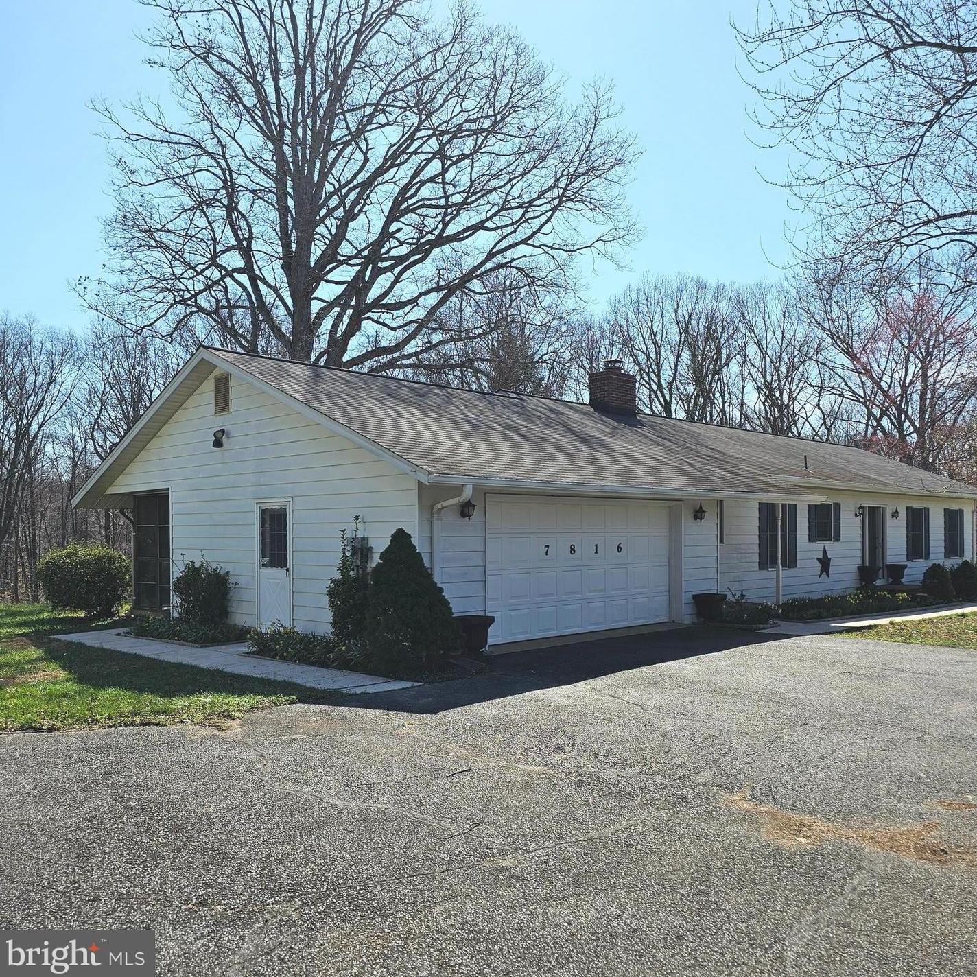 7816 Signal Hill Rd, Manassas, VA 20111