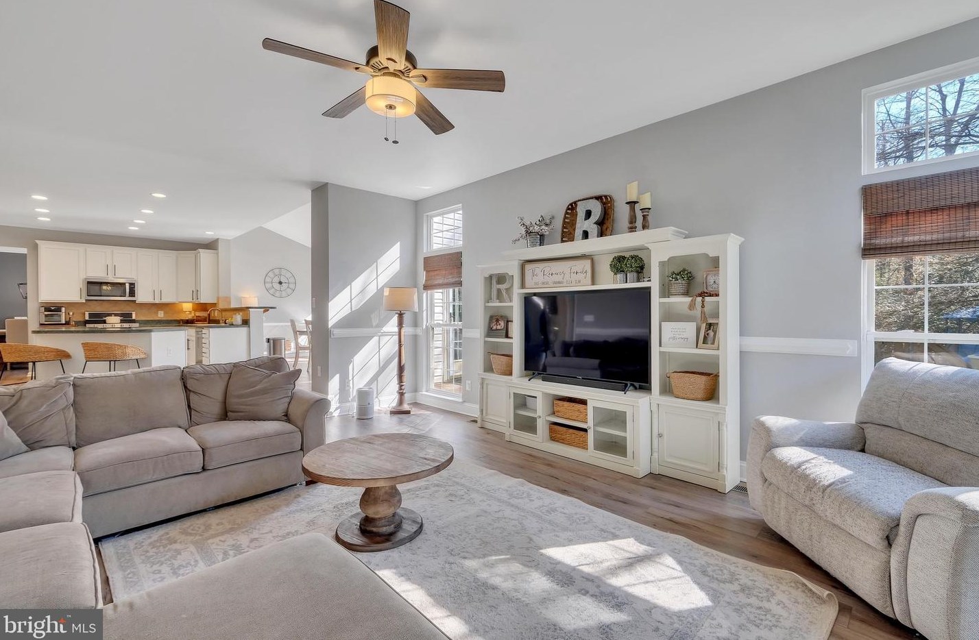 13262 Amblewood Dr, Manassas VA  20112-7816 exterior