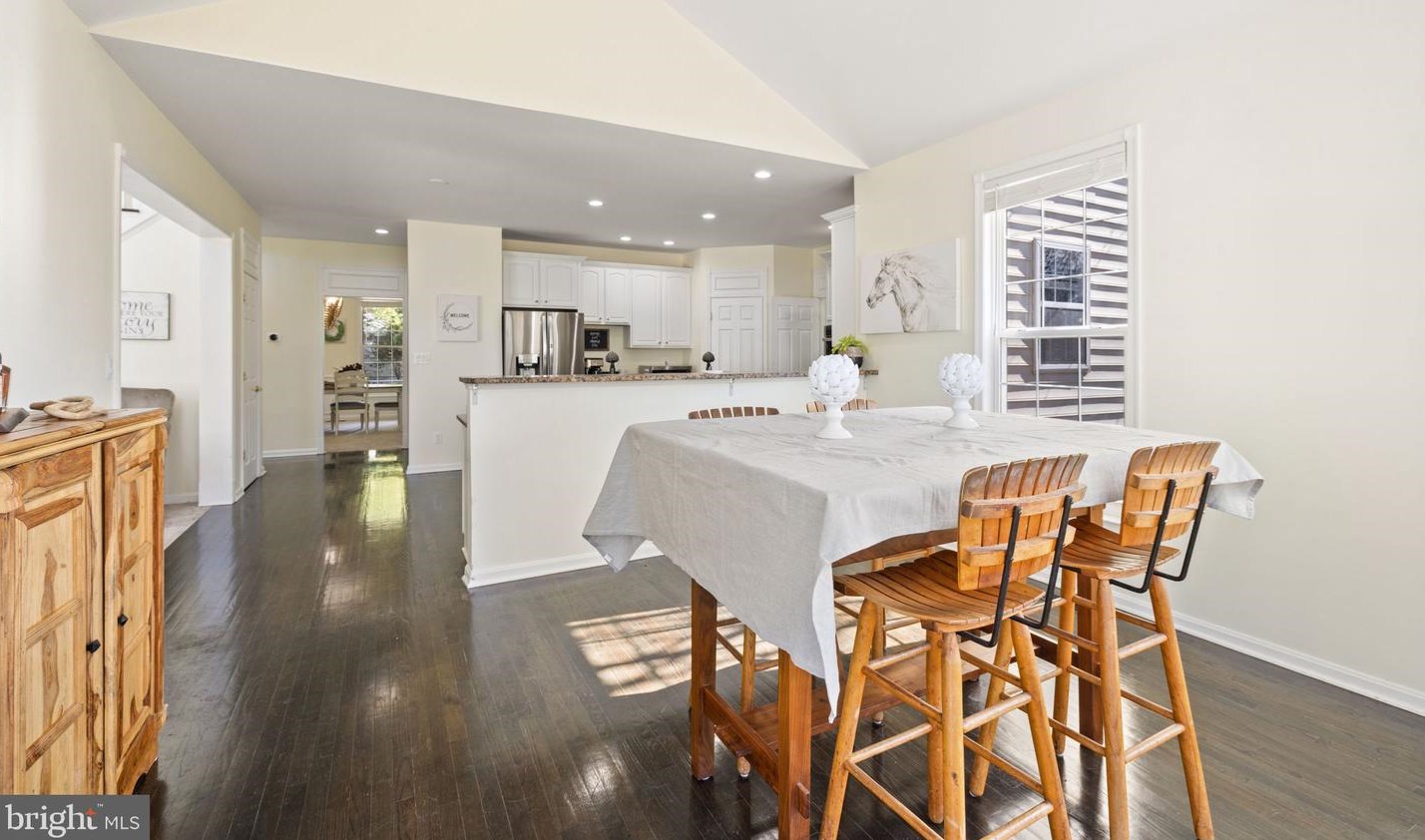 5800 Serengeti Ct, Haymarket VA  20169-3200 exterior