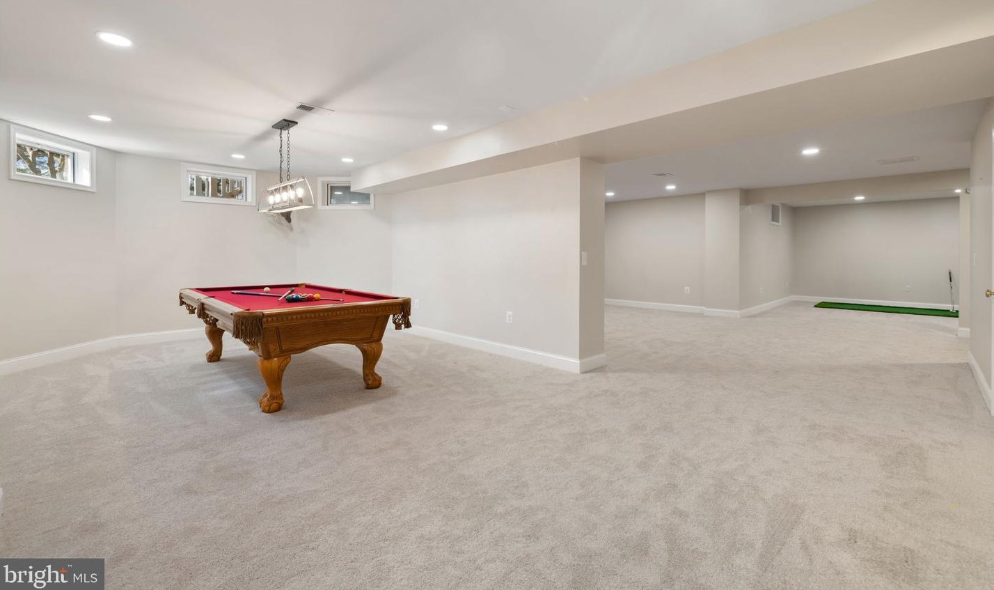 5800 Serengeti Ct, Haymarket VA  20169-3200 exterior