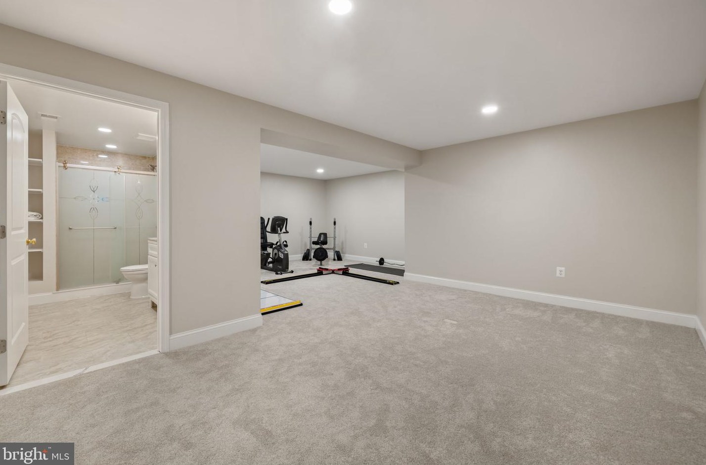 5800 Serengeti Ct, Haymarket VA  20169-3200 exterior