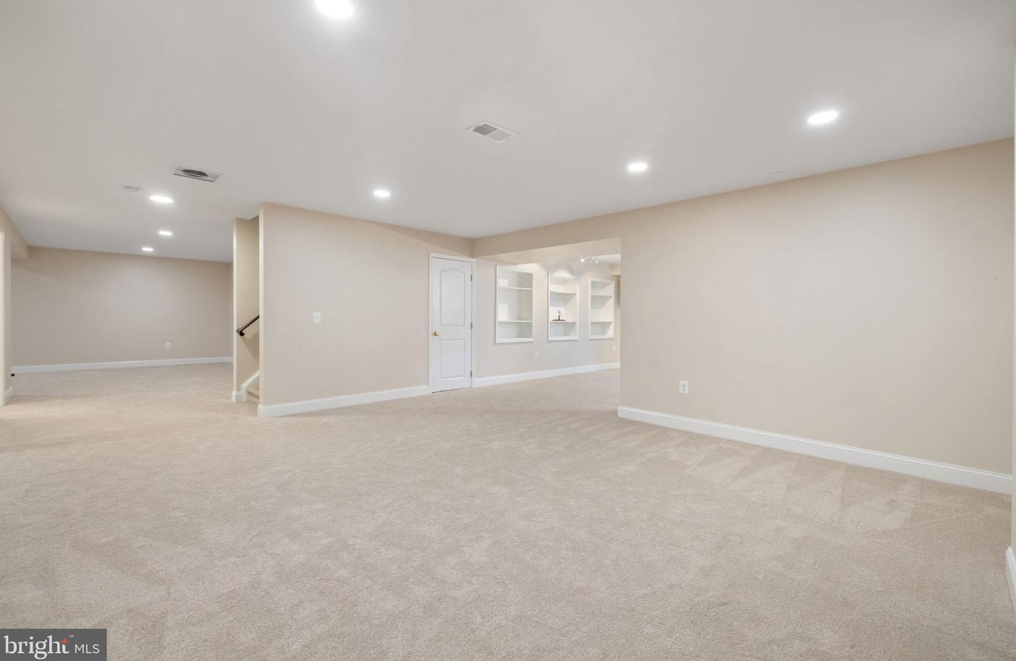 5800 Serengeti Ct, Haymarket VA  20169-3200 exterior