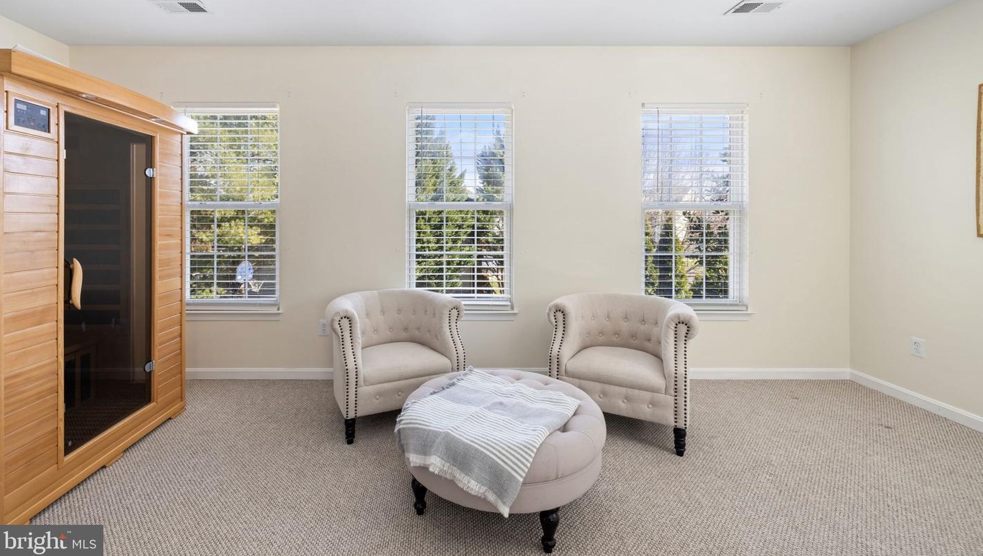 5800 Serengeti Ct, Haymarket VA  20169-3200 exterior