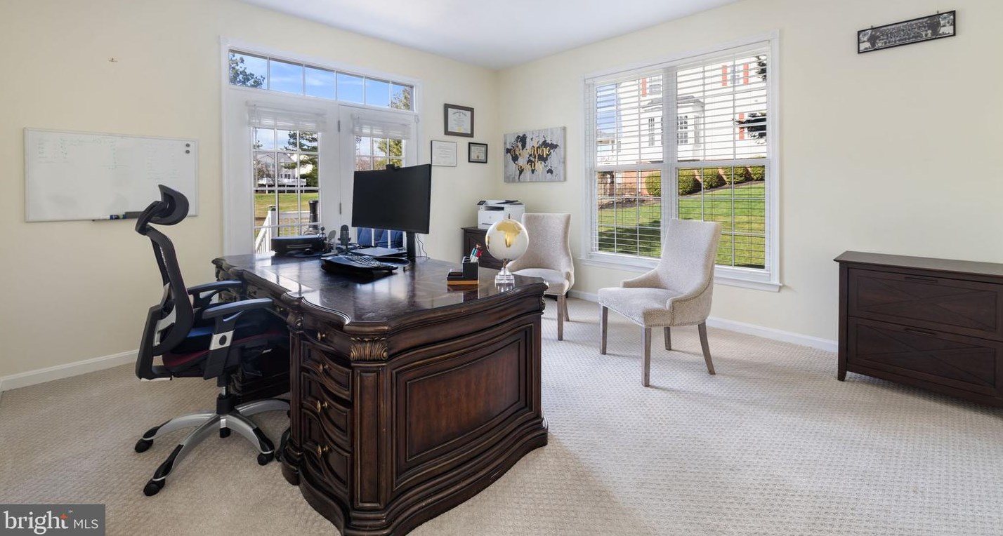 5800 Serengeti Ct, Haymarket VA  20169-3200 exterior