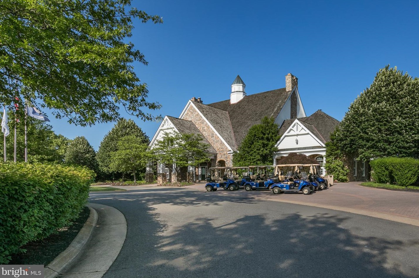 5800 Serengeti Ct, Haymarket VA  20169-3200 exterior