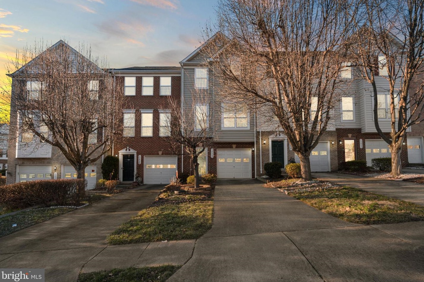 13038 Taxi Dr, Woodbridge, VA 22193