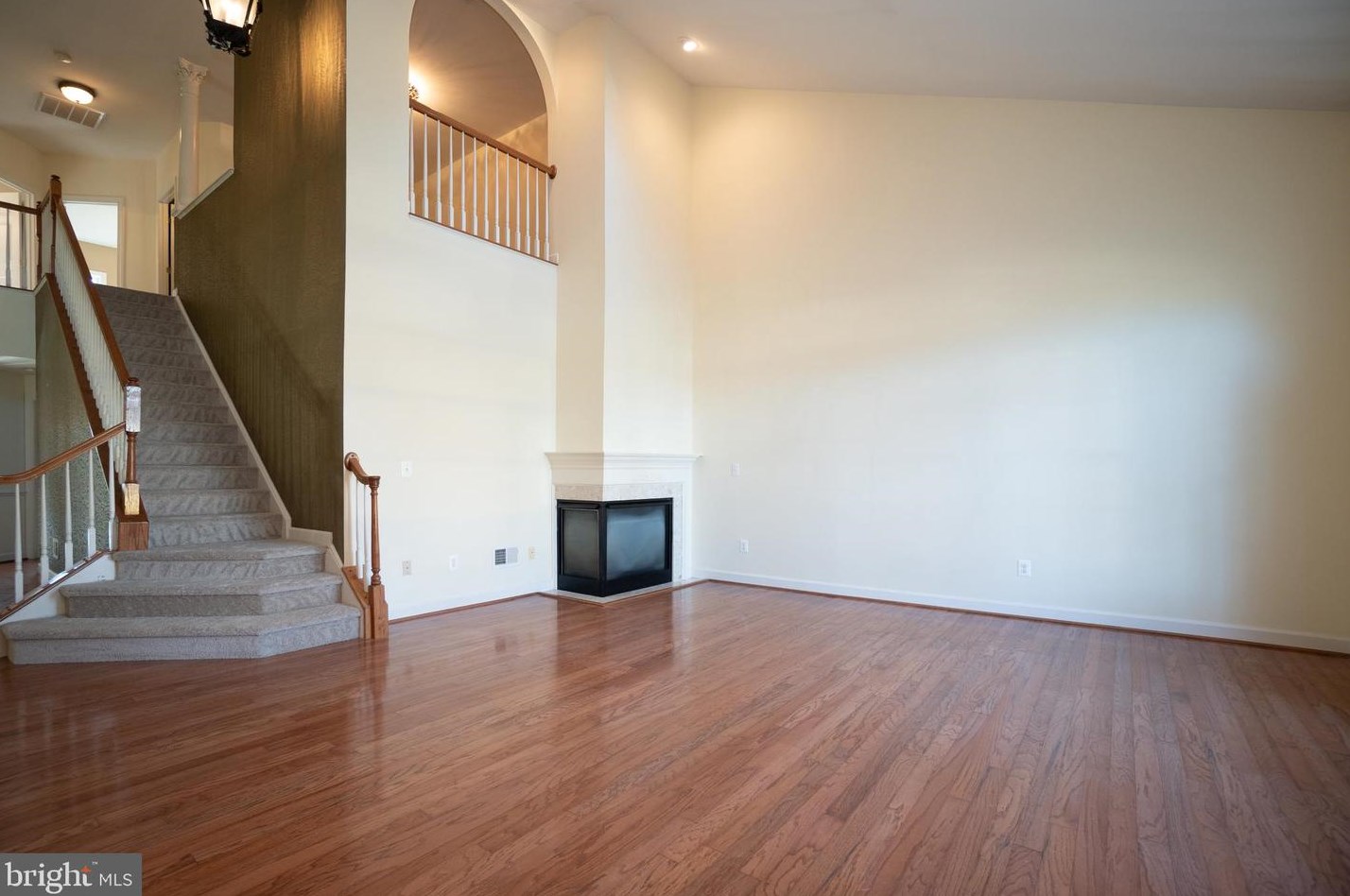 8028 Montour Heights Dr, Gainesville, VA 20155
