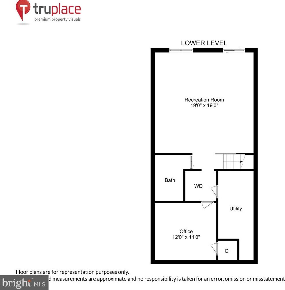 5013 Barnacle Pl, Dumfries VA  22025-1230 exterior