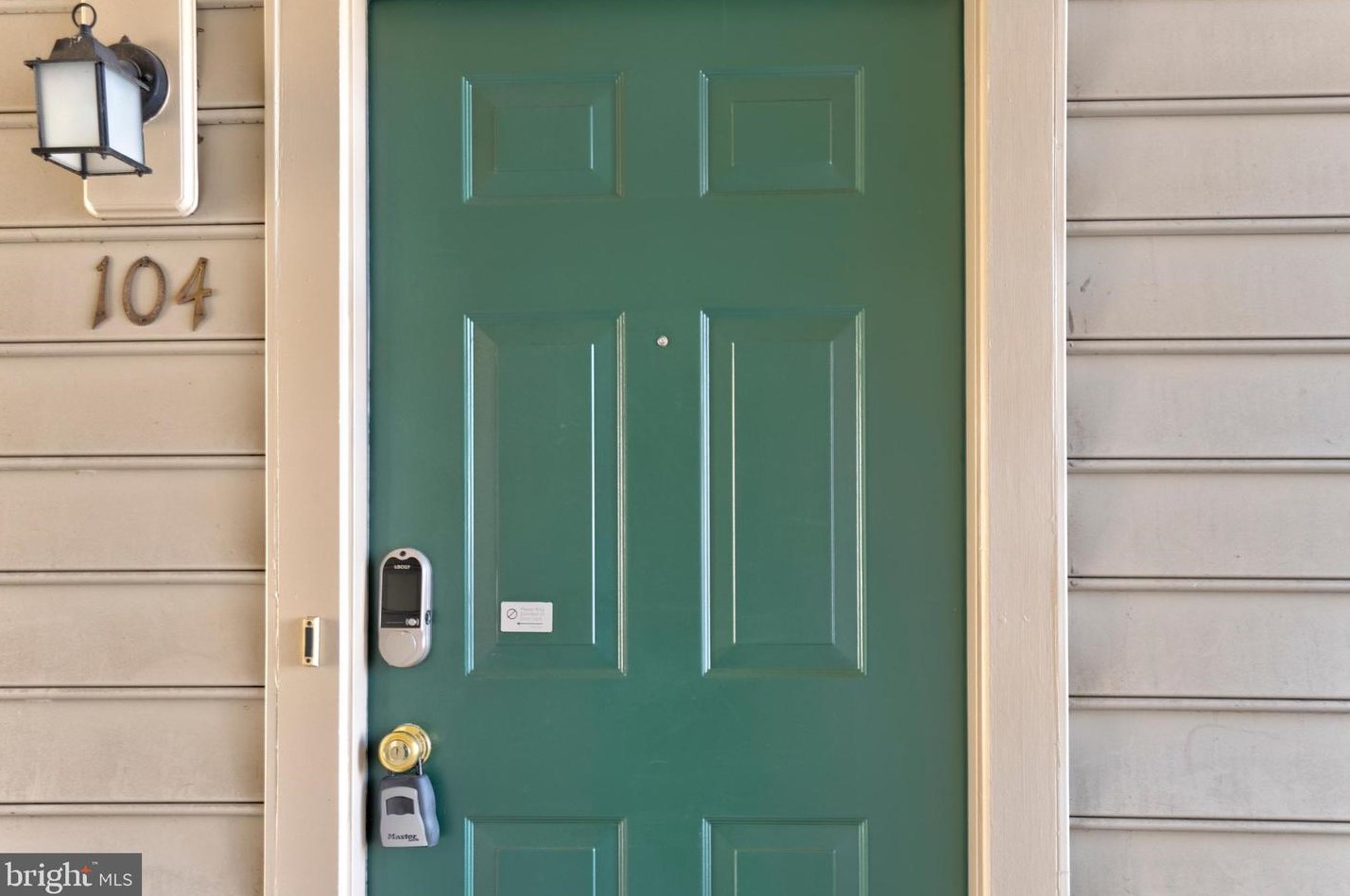 1031 Gardenview Loop #104, Woodbridge, VA 22191