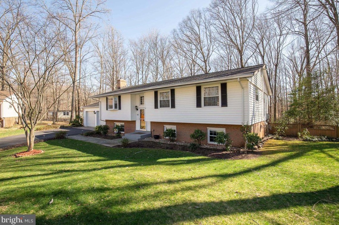 7301 Mariposa Dr, Manassas, VA 20112-3614