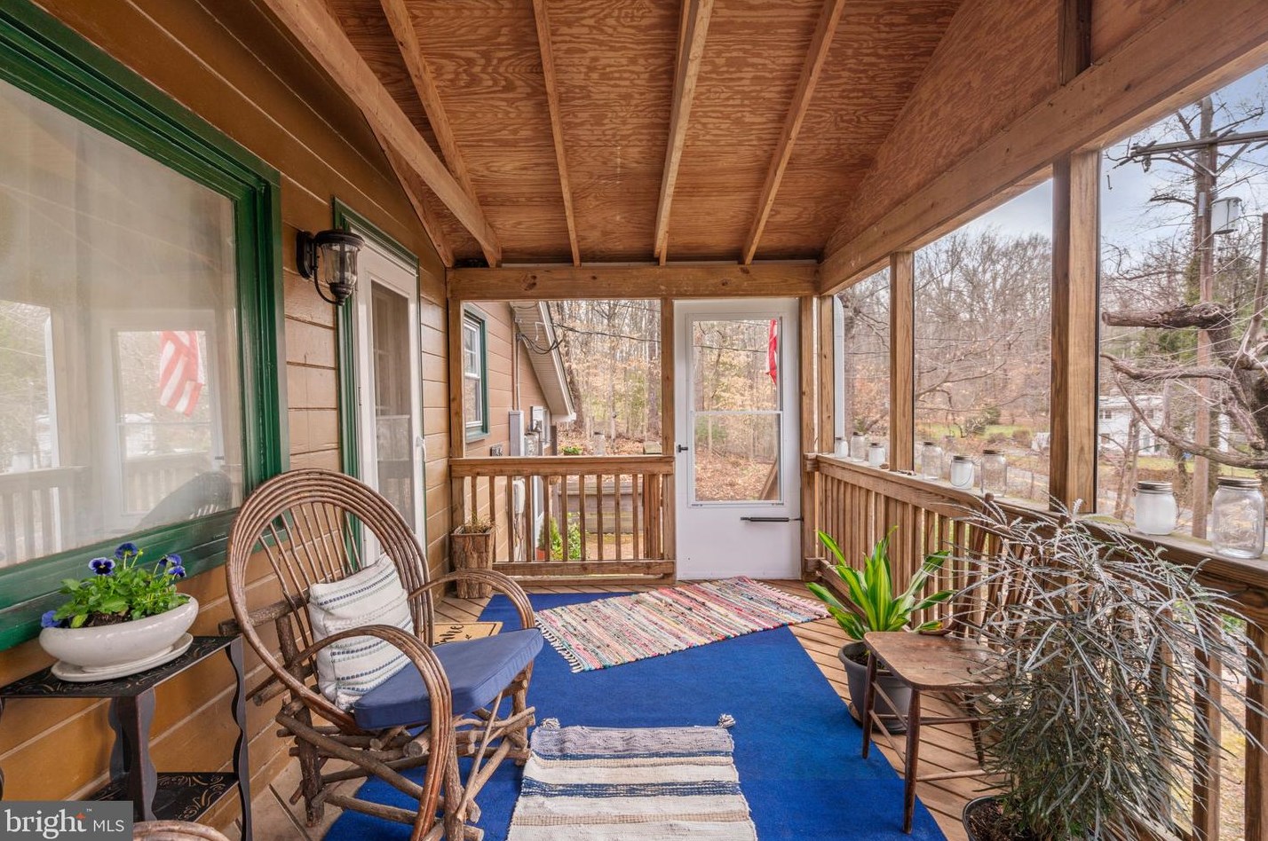 11414 Hinson Mill Ln, Manassas VA  20112-5842 exterior