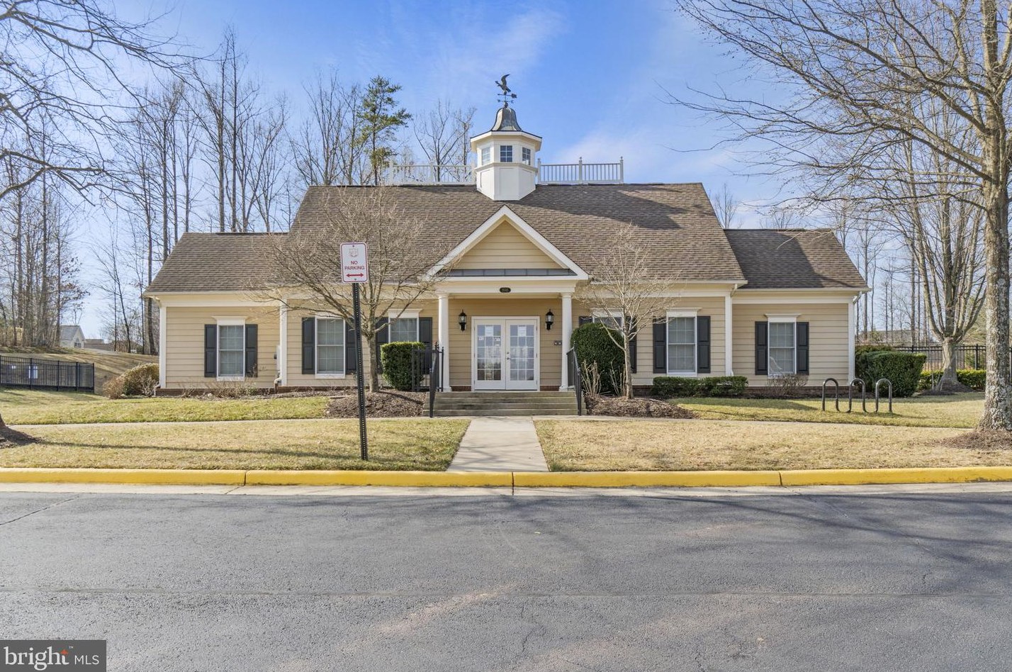 15668 Ryder Cup Dr, Haymarket VA  20169-6167 exterior