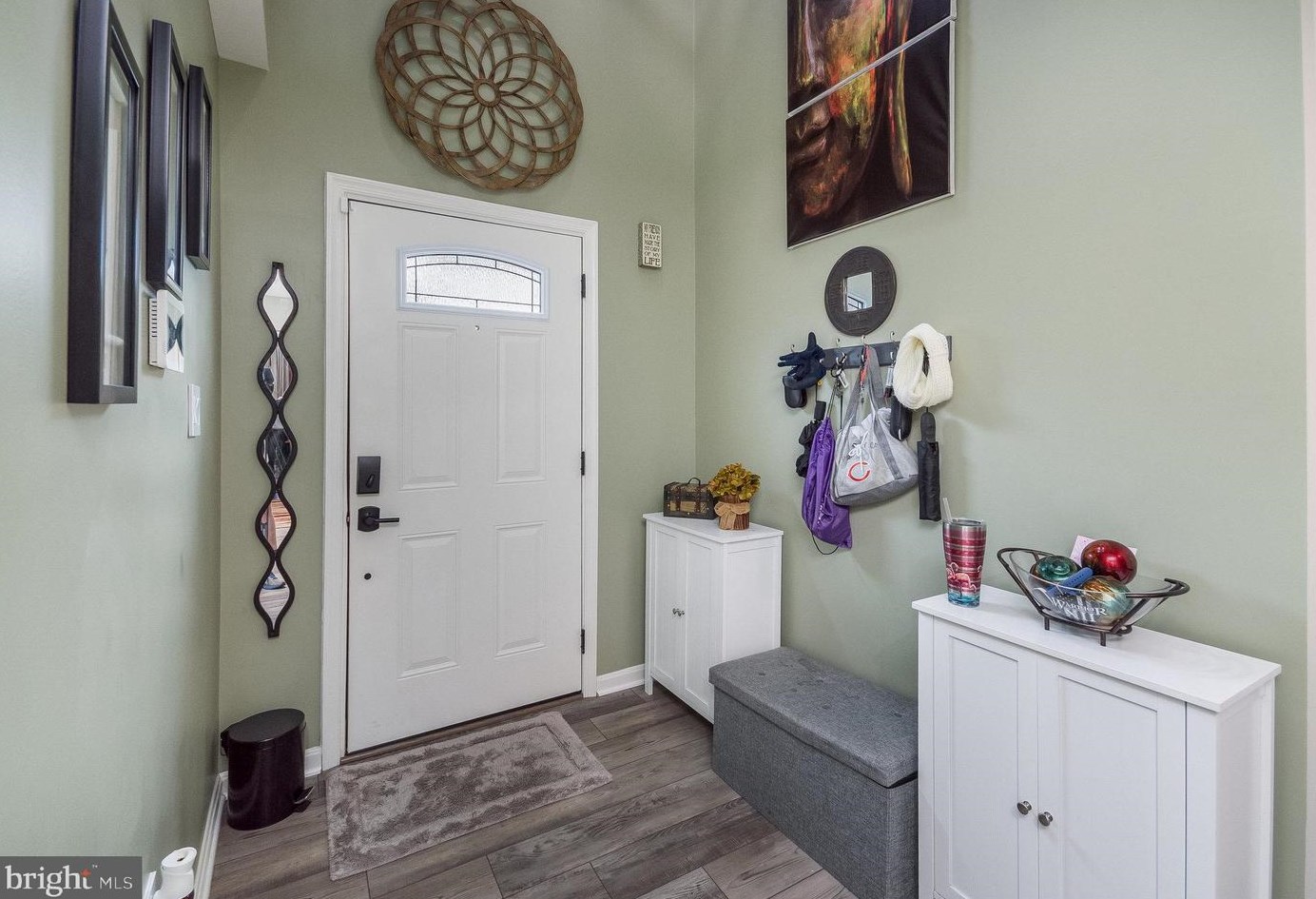 12246 Maidstone Ct, Woodbridge VA  22192-7054 exterior