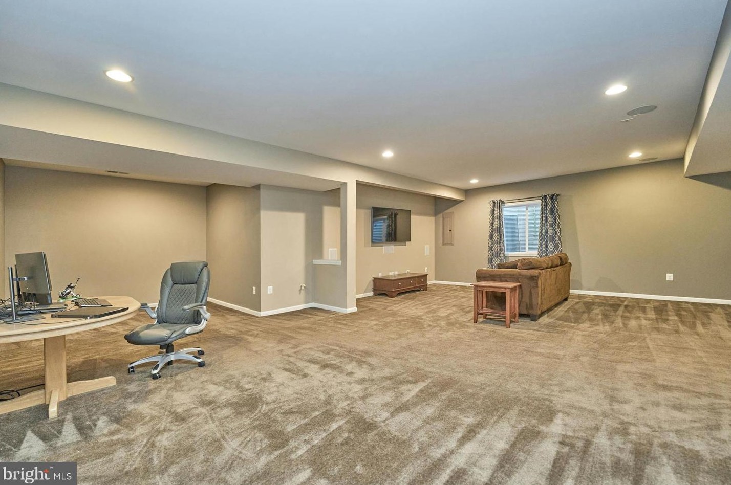 4638 Freedmen Ln, Haymarket VA  20169-8159 exterior