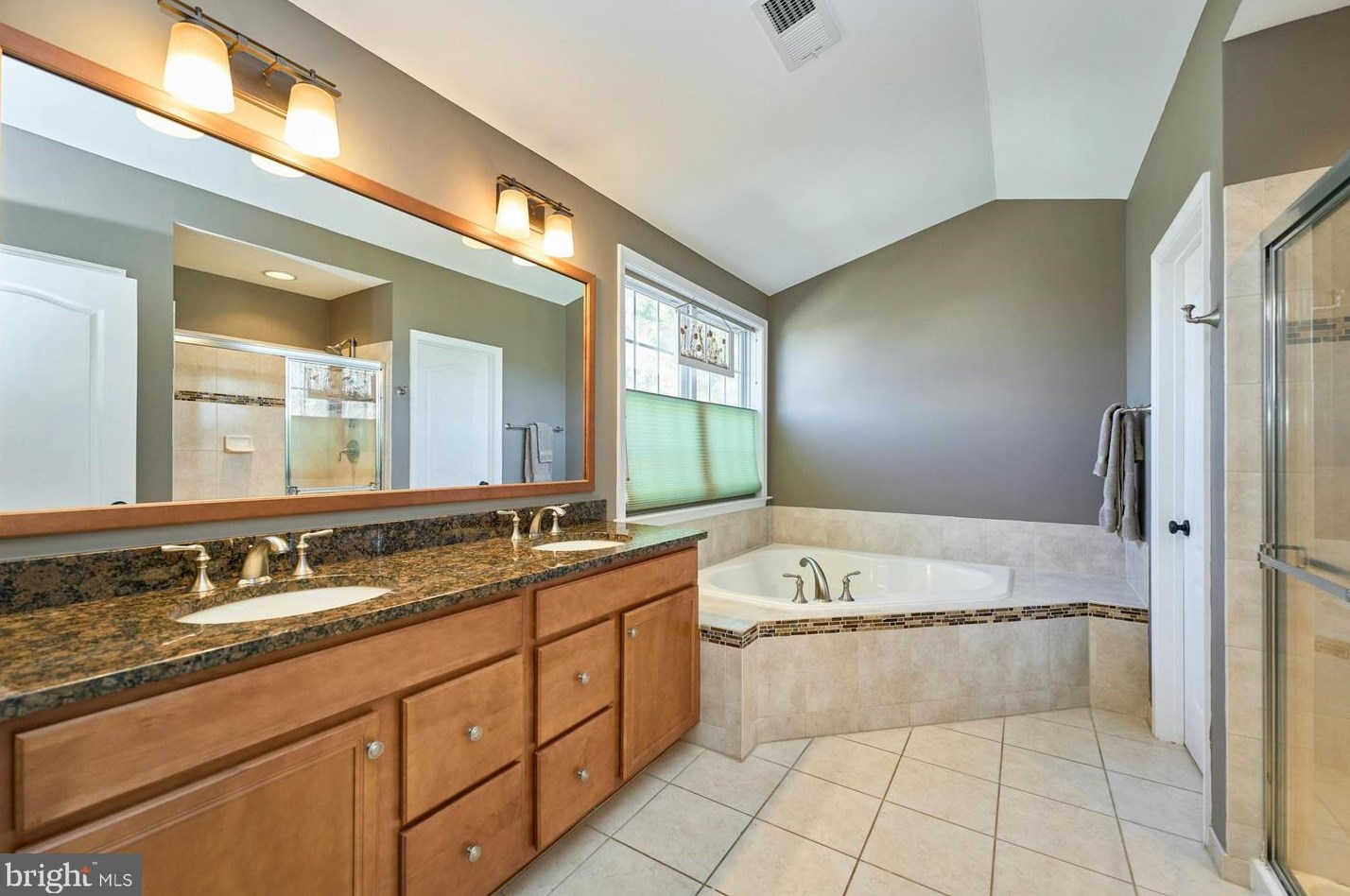 4638 Freedmen Ln, Haymarket VA  20169-8159 exterior