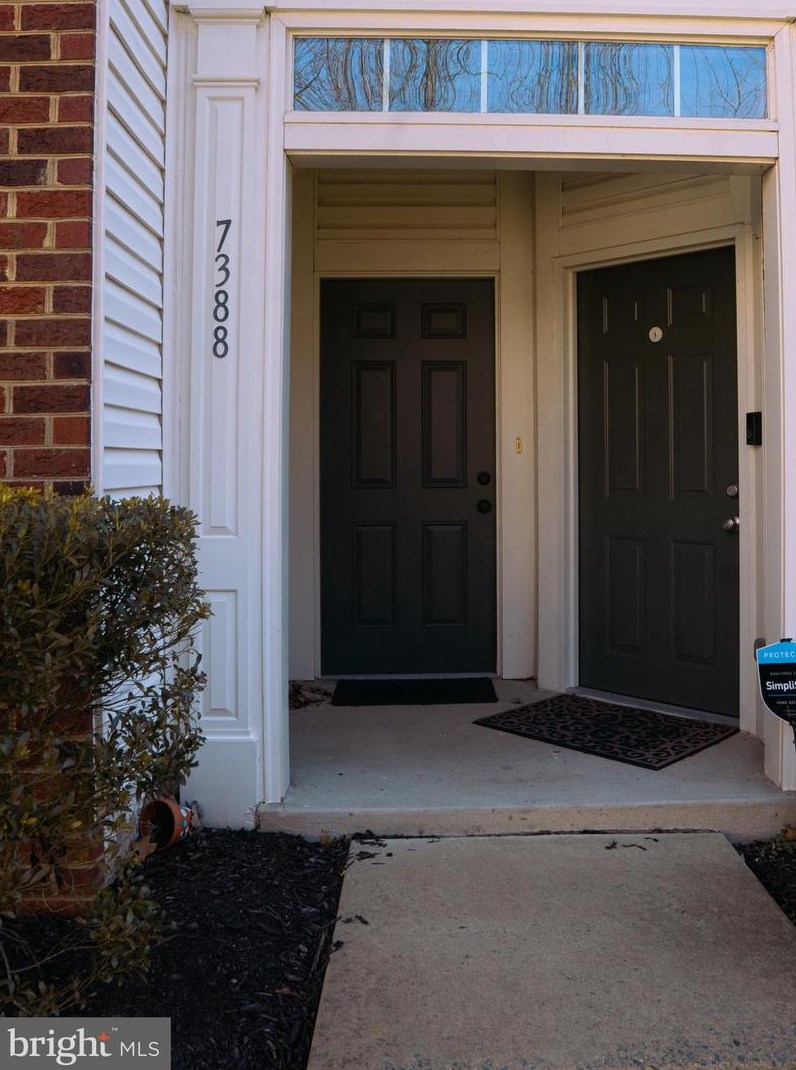 7388 Brunson Cir #5b, Gainesville, VA 20155