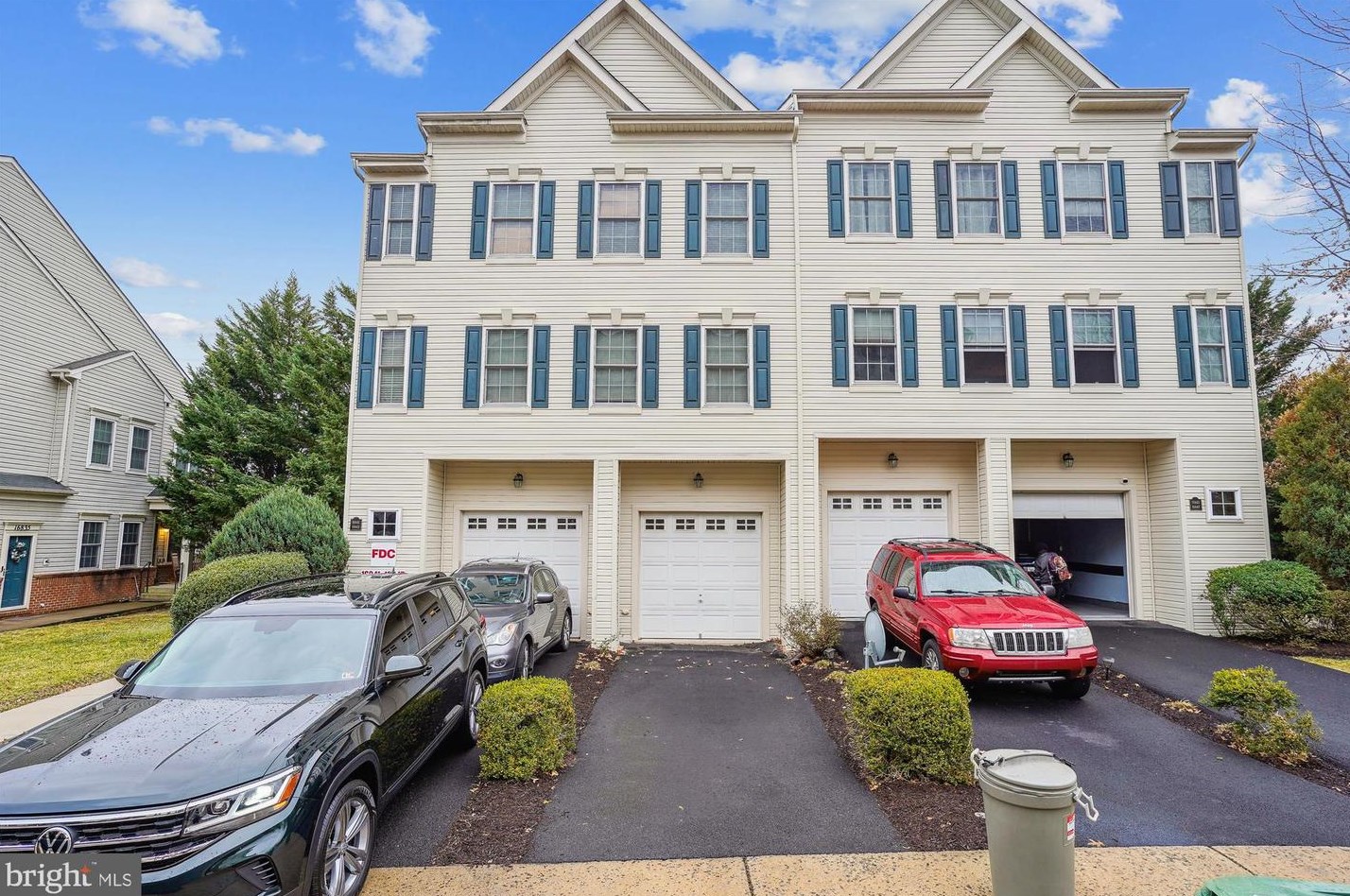 16843 Nuttal Oak Pl, Woodbridge, VA 22191