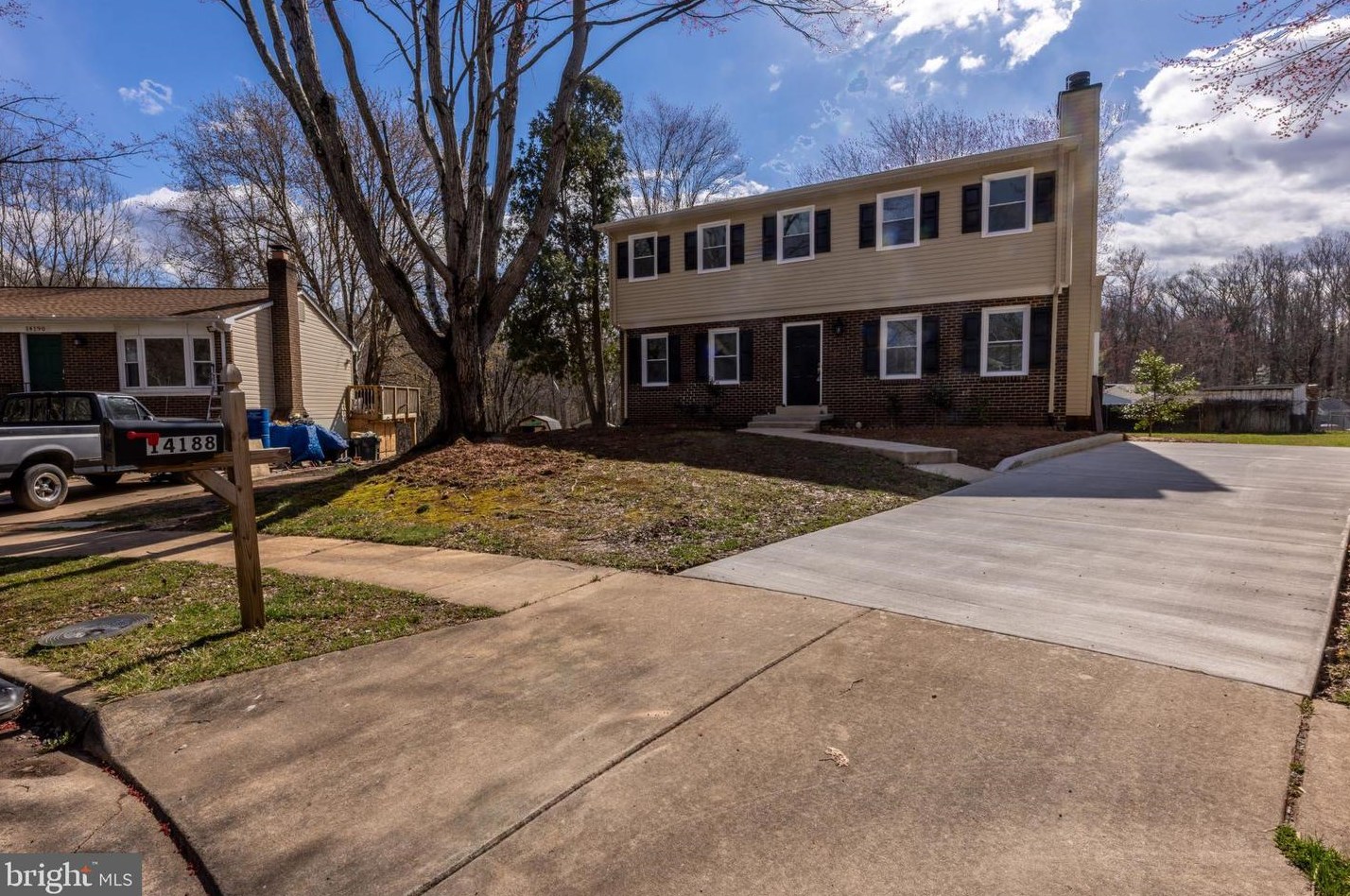 14188 Logan Ct, Woodbridge, VA 22193