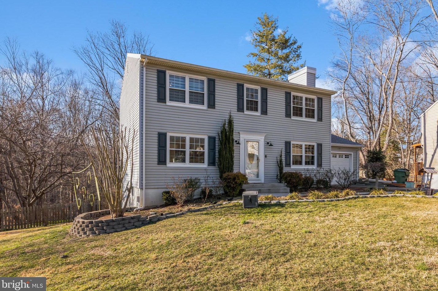 3488 Lyon Park Ct, Woodbridge, VA 22192