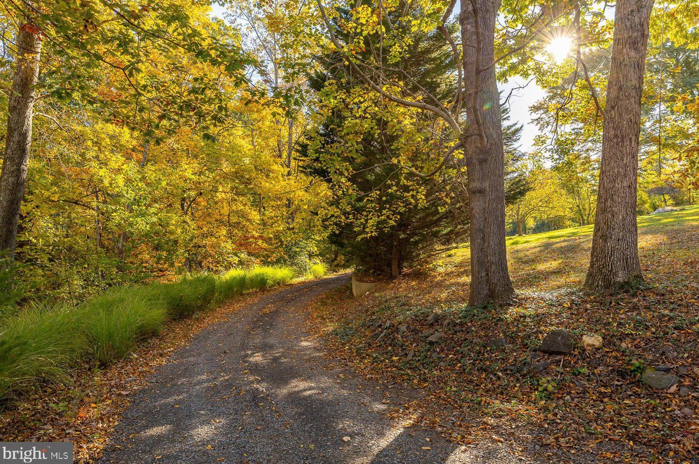 12728 Bristow Rd, Nokesville, VA 20181
