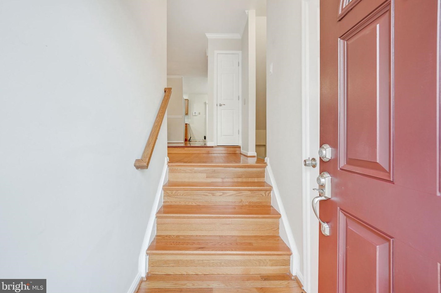 1940 Wicklow Ct, Woodbridge, VA 22191