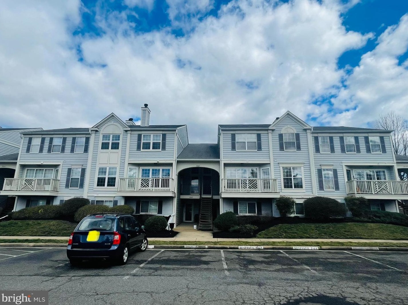 8069 Stonewall Brigade Ct Apt 201, Manassas, VA 20109