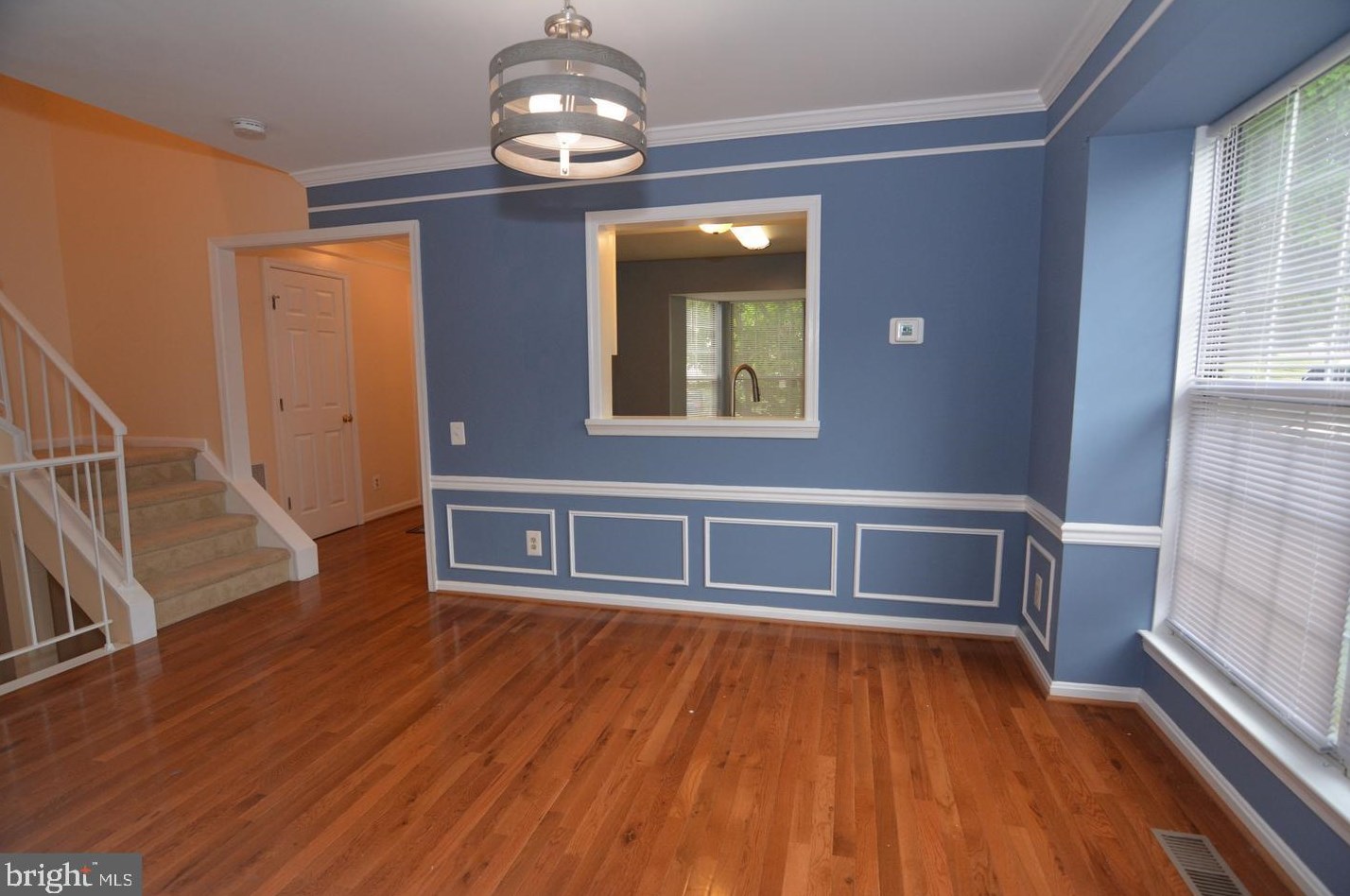 2620 Miranda Ct, Woodbridge VA  22191-5143 exterior