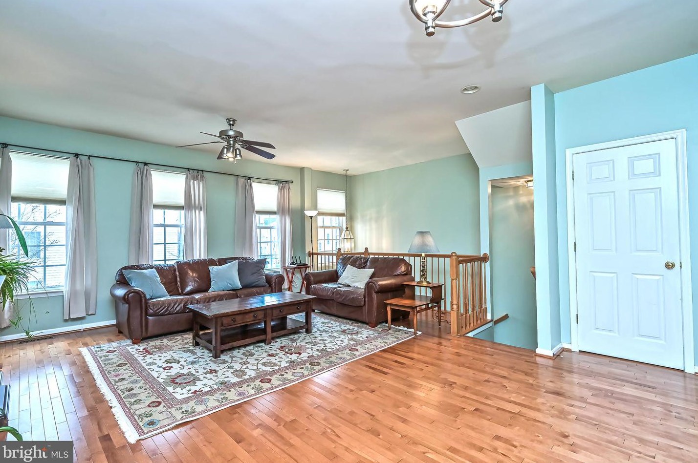 8708 Phipps Farm Way, Manassas VA  20109-4831 exterior