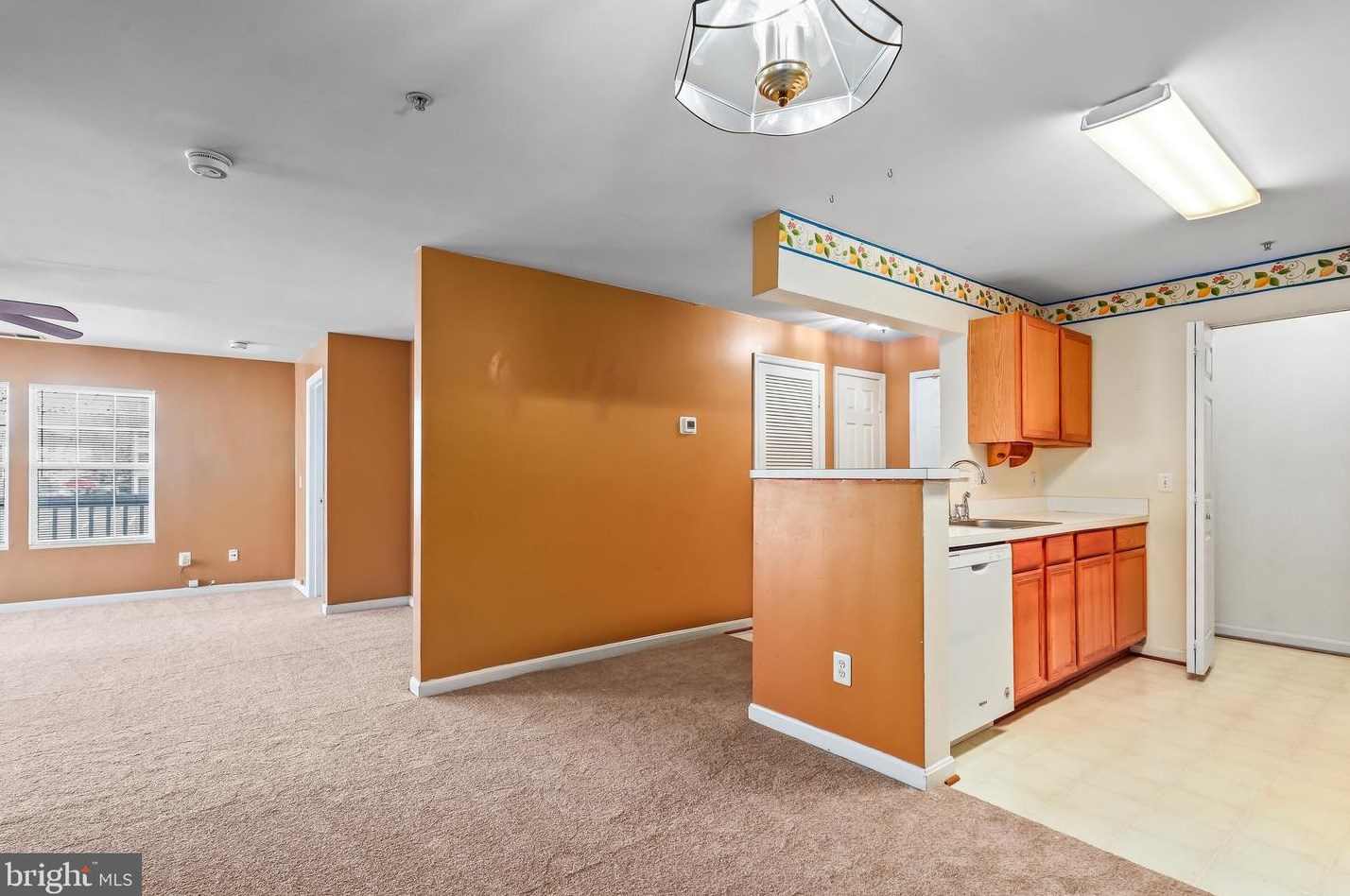 14174 Cuddy Loop #204, Woodbridge, VA 22193