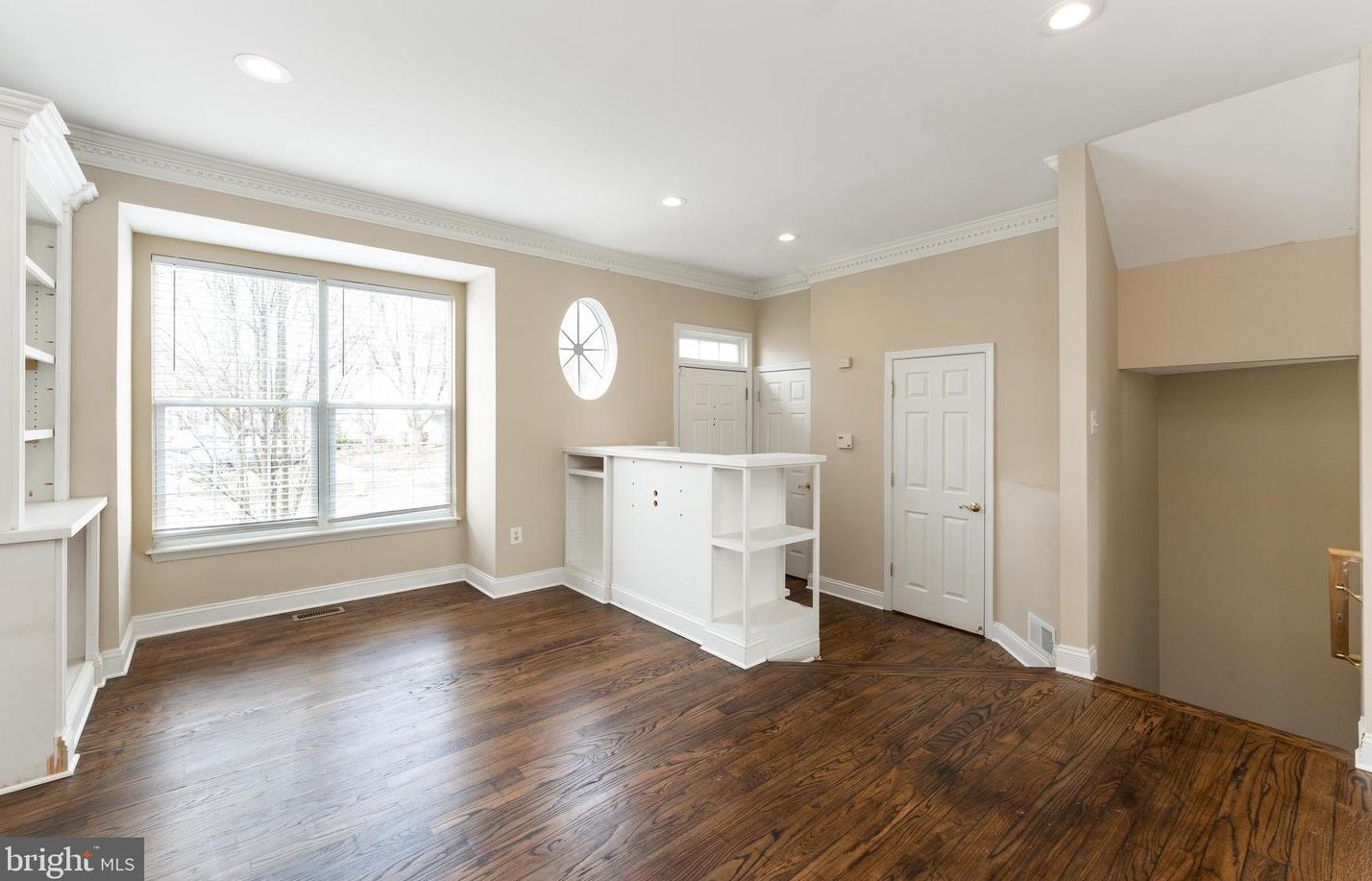 14320 Madrigal Dr, Woodbridge, VA 22193