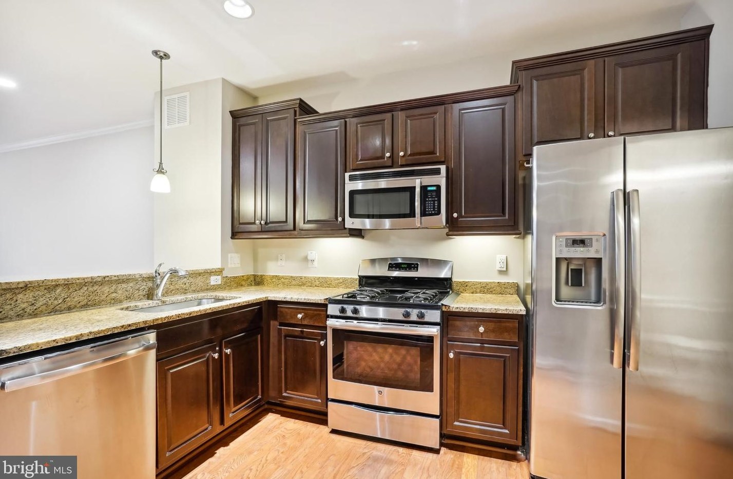 4772 Dane Ridge Cir, Woodbridge VA  22193 exterior