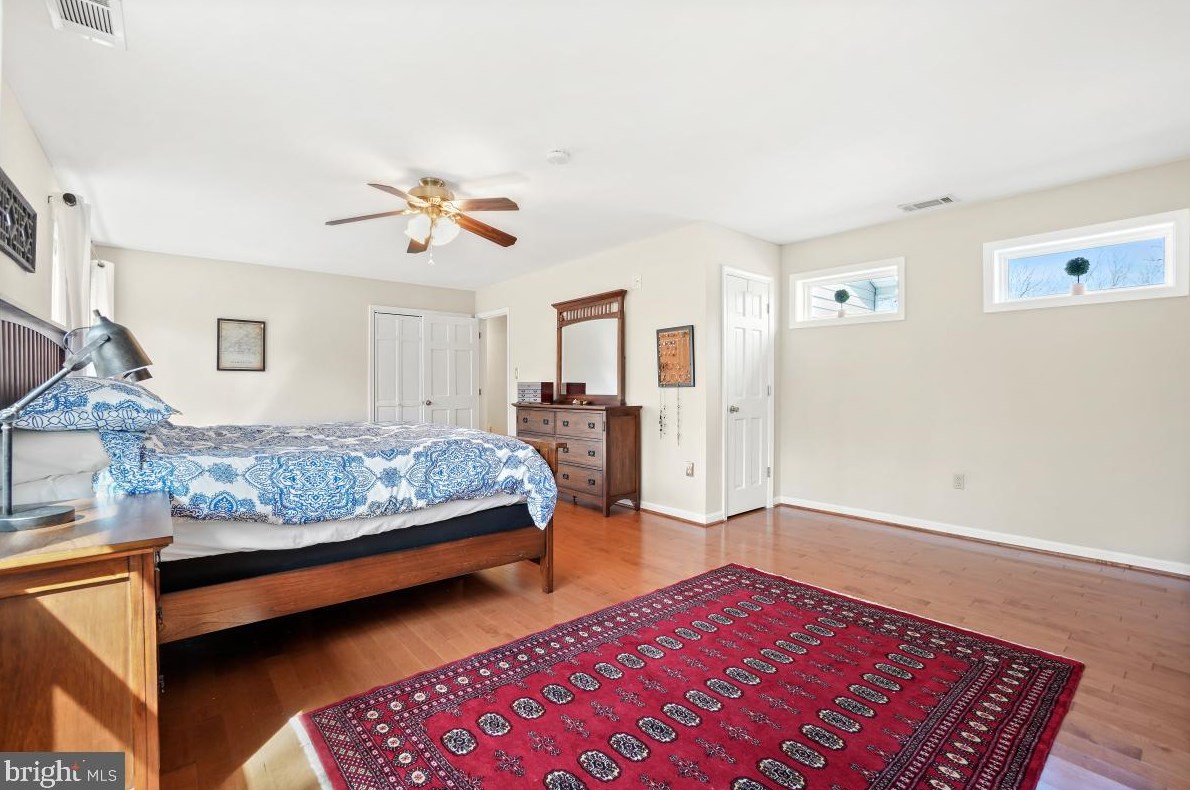 13674 Van Doren Rd, Manassas VA  20112-3803 exterior