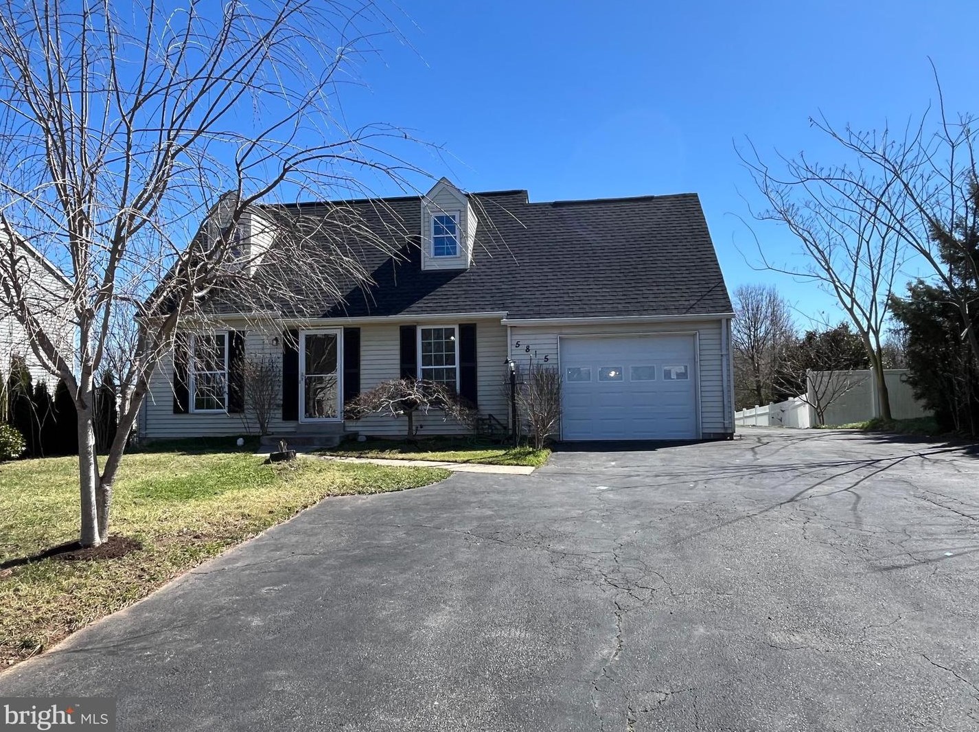 5815 Riverside Dr, Woodbridge, VA 22193