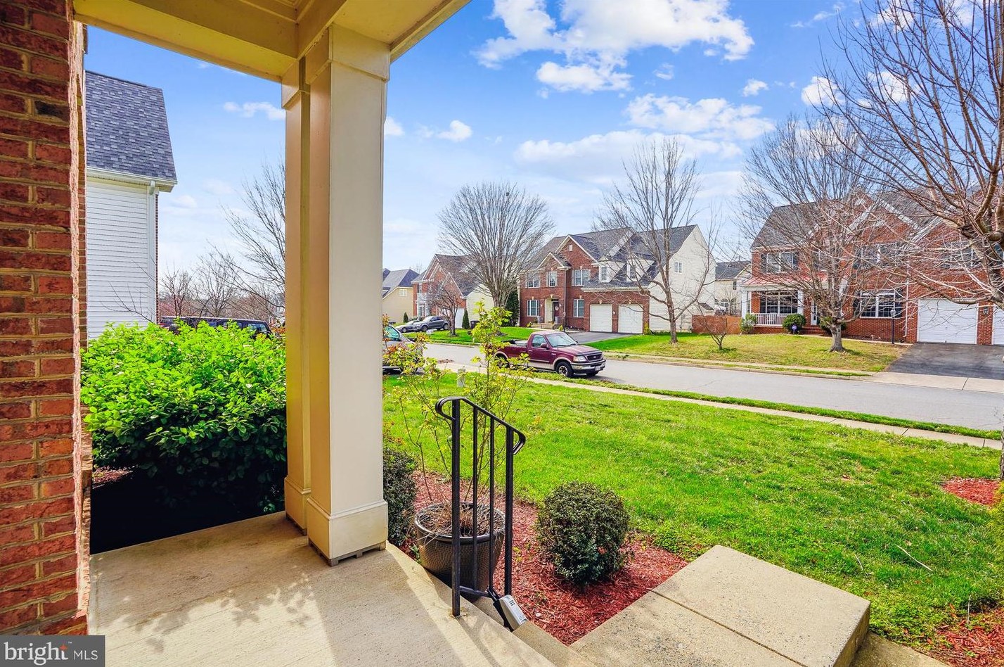 4011 Sapling Way, Triangle, VA 22172-2052