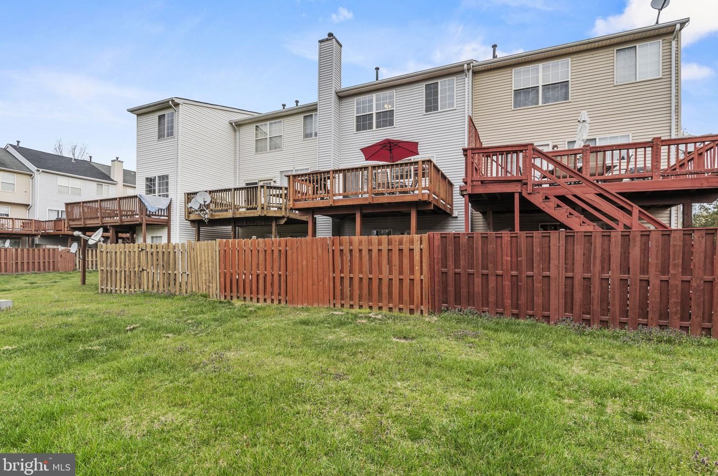 8240 Ramseur Pl, Manassas VA  20109-1905 exterior