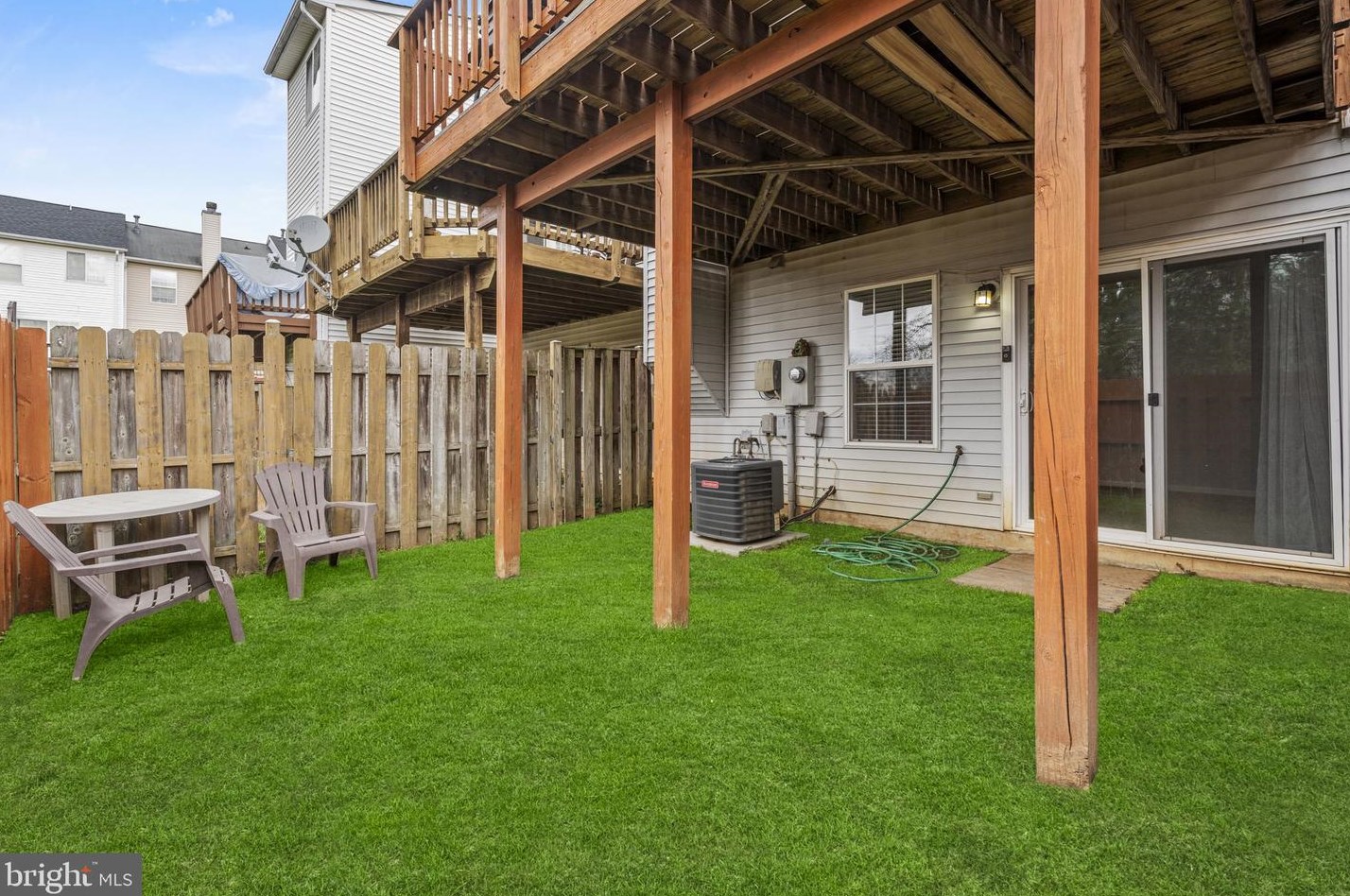 8240 Ramseur Pl, Manassas VA  20109-1905 exterior