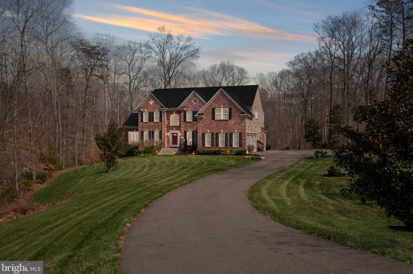 13275 Silver King Ct, Nokesville, VA 20181-3389