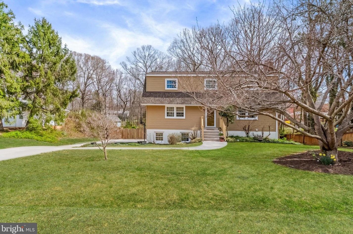 13509 Gordon Dr, Manassas, VA 20112