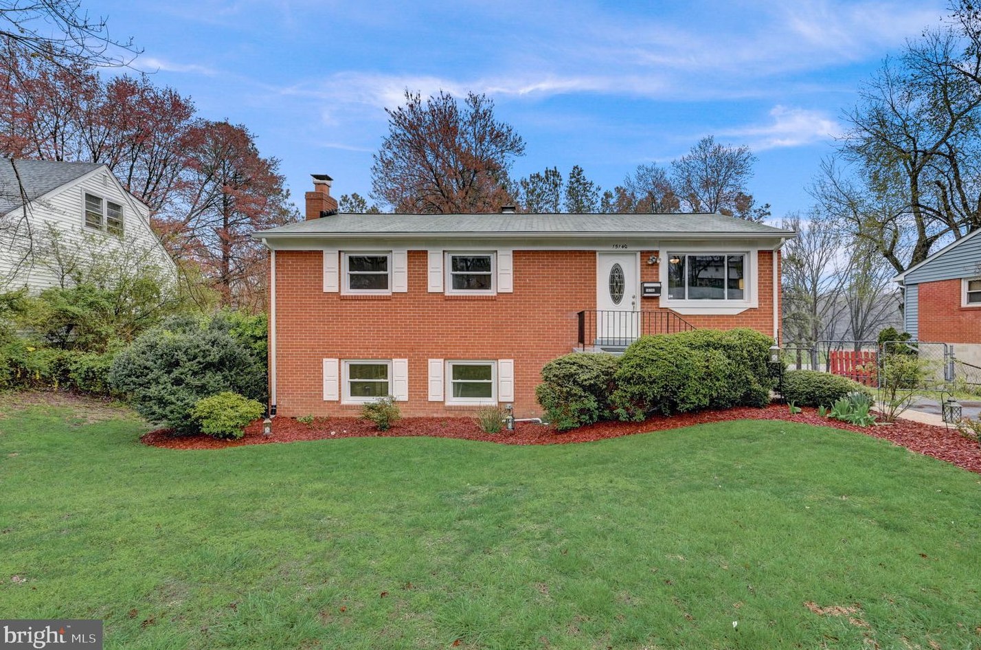 15140 Cloverdale Rd, Woodbridge, VA 22193